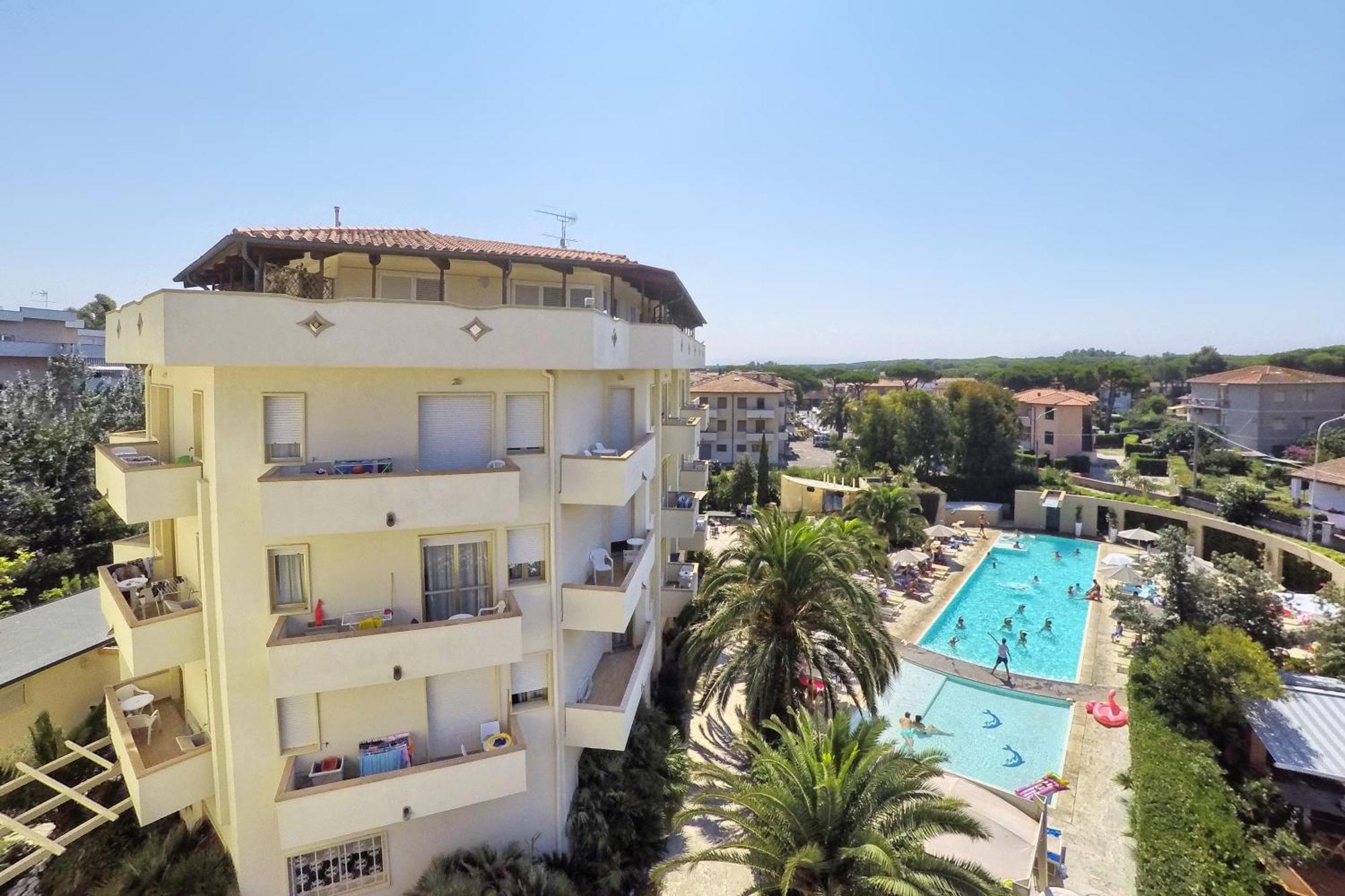 Hotel Residence Stella del Mare Vada Exterior foto